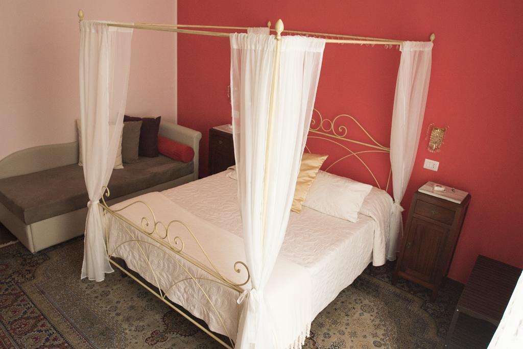 B&B Domus Garibaldi Salerno Ngoại thất bức ảnh