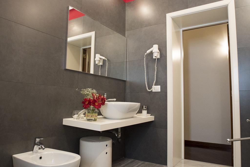 B&B Domus Garibaldi Salerno Ngoại thất bức ảnh