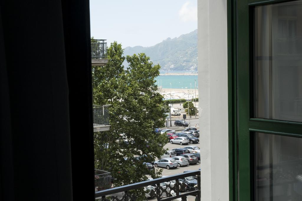 B&B Domus Garibaldi Salerno Ngoại thất bức ảnh