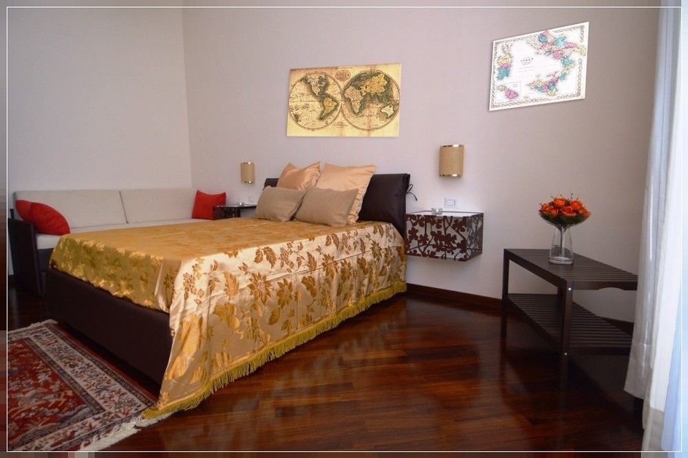B&B Domus Garibaldi Salerno Ngoại thất bức ảnh